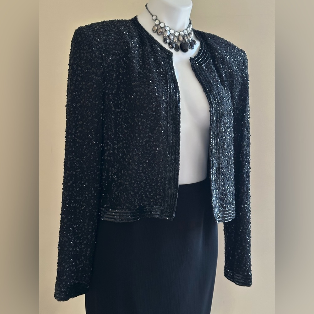 Niteline Della Roufogali Black Elegant Formal Beaded Sequence Hooks Closure SZ L
